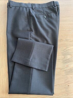 Michael Brandon Slim Fit Dress Pants in Charcoal 36/32